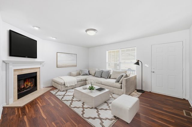 129 Meadow View Way, Georgetown, KY 40324