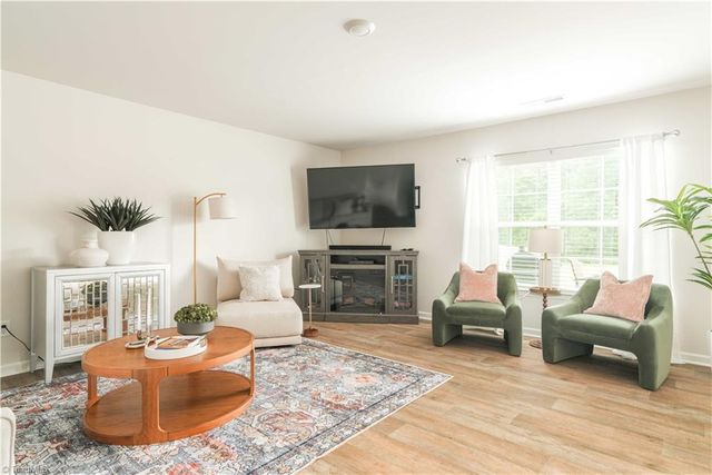 236 Ashfield Lane, Lexington, NC 27292