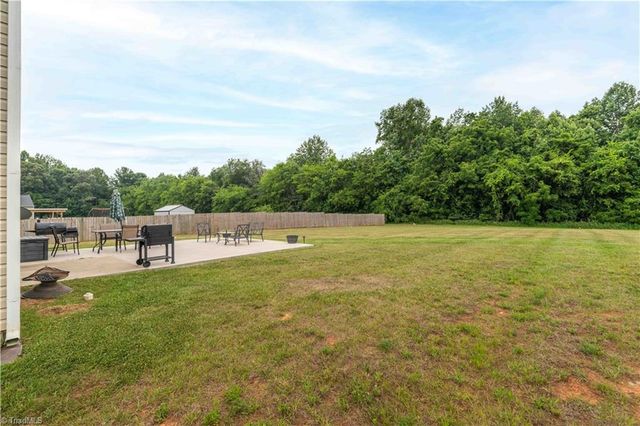 236 Ashfield Lane, Lexington, NC 27292