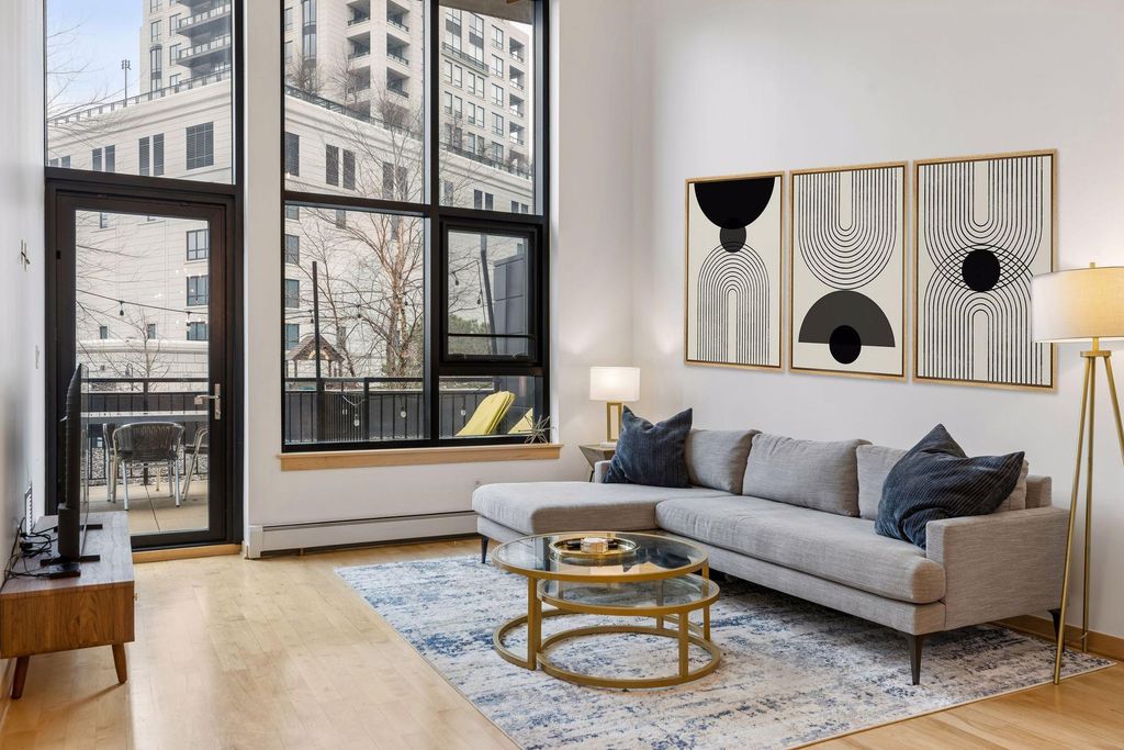 1120 S 2nd Street 102, Minneapolis, MN 55415 — photo 2