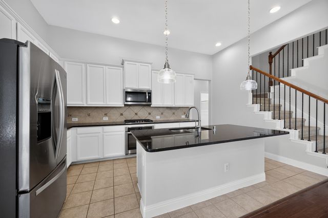 917 Sundrop Drive, Little Elm, TX 75068