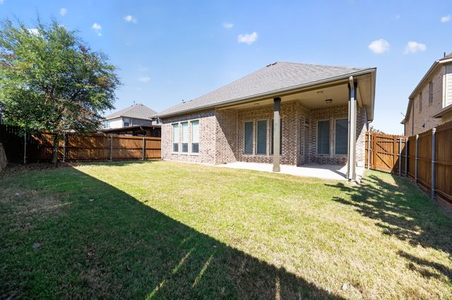 917 Sundrop Drive, Little Elm, TX 75068