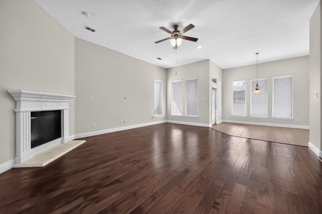 917 Sundrop Drive, Little Elm, TX 75068