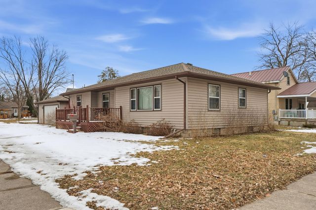 500 15th Avenue, Charles City, IA 50616