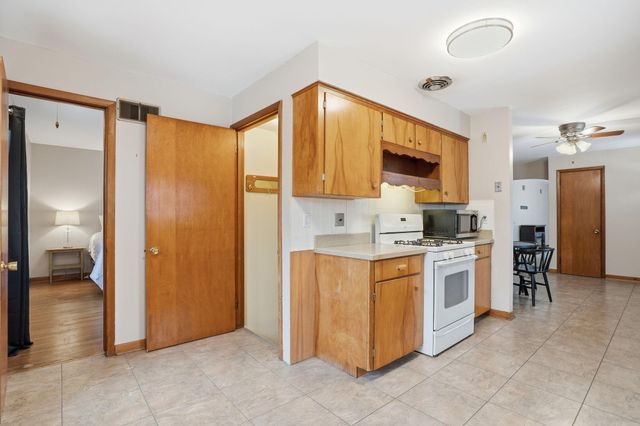 500 15th Avenue, Charles City, IA 50616