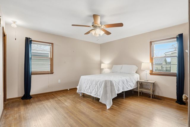 500 15th Avenue, Charles City, IA 50616