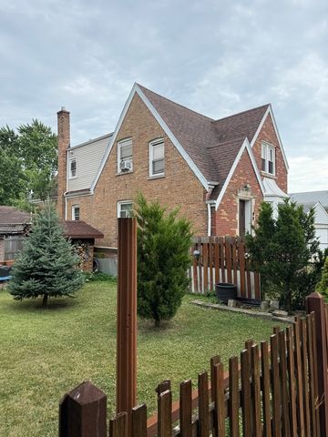 7713 W Forest Preserve Avenue, Chicago, IL 60634