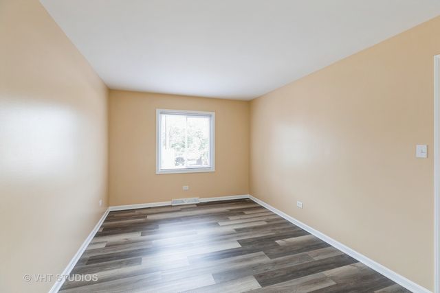 4037 Trafalgar Lane, Oak Lawn, IL 60453