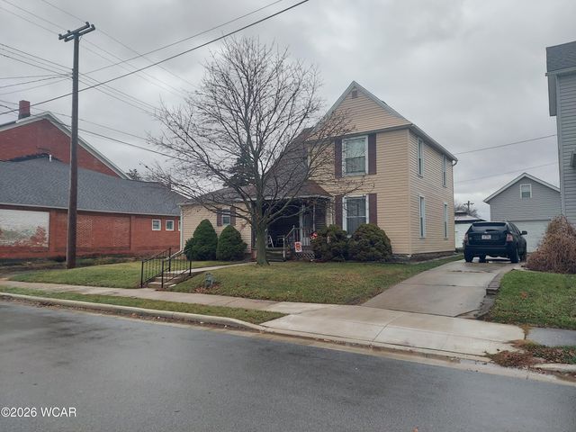 8 S Seltzer Street, Wapakoneta, OH 45895