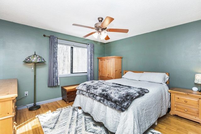 10 Richard Court, Raymond, NH 03077