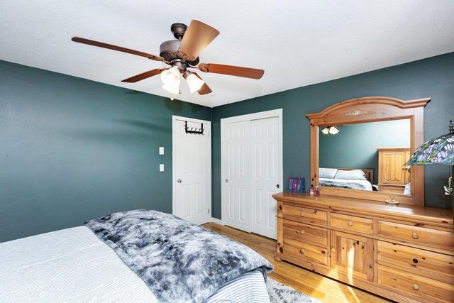 10 Richard Court, Raymond, NH 03077