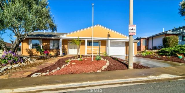 16445 Roca Drive, San Diego, CA 92128