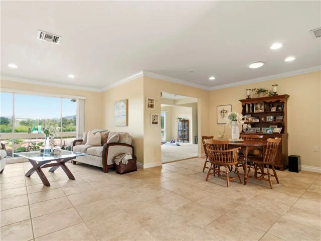 16445 Roca Drive, San Diego, CA 92128