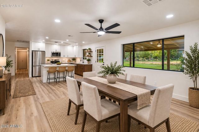 7101 N Perryville Road, Waddell, AZ 85355