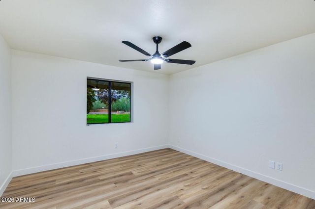 7101 N Perryville Road, Waddell, AZ 85355