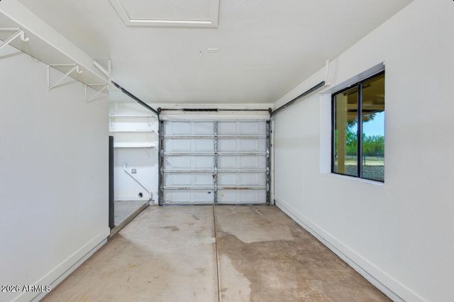 7101 N Perryville Road, Waddell, AZ 85355