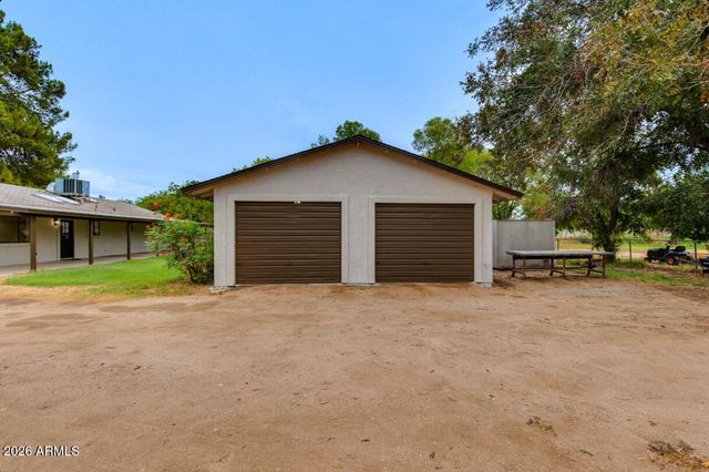 7101 N Perryville Road, Waddell, AZ 85355