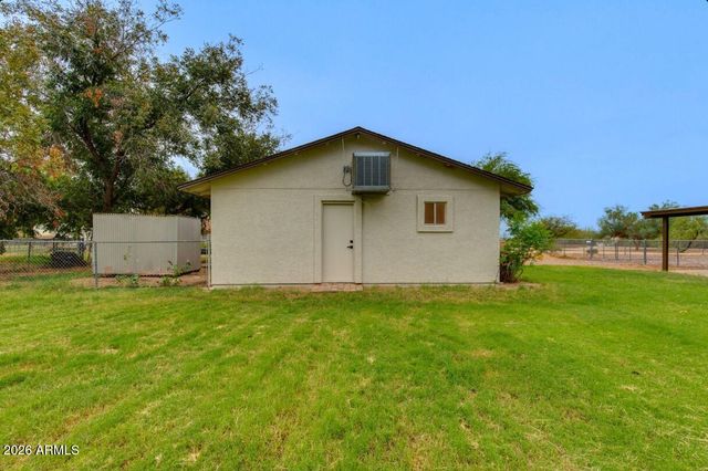 7101 N Perryville Road, Waddell, AZ 85355