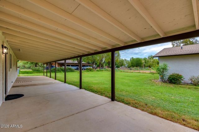 7101 N Perryville Road, Waddell, AZ 85355