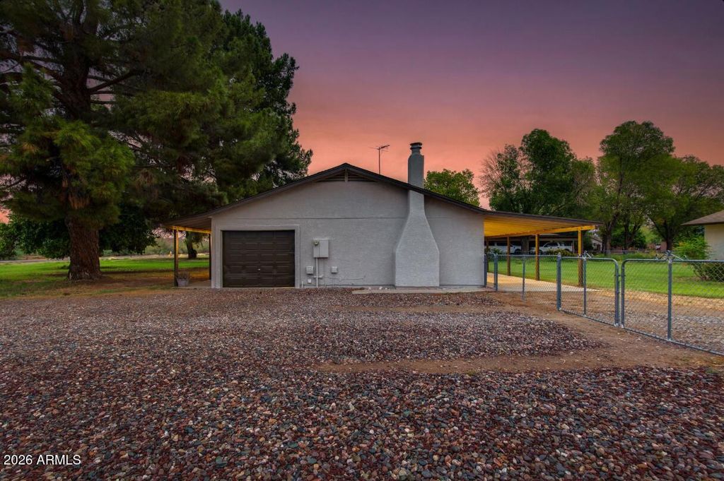 7101 N Perryville Road, Waddell, AZ 85355 — photo 4