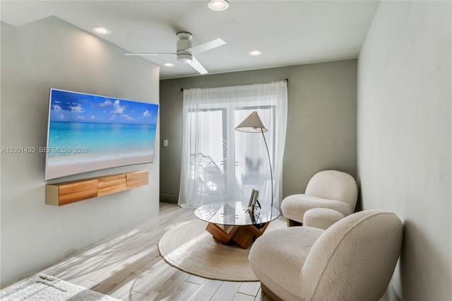 7501 W Adventure Ave, North Bay Village, FL 33141