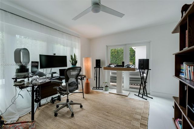 7501 W Adventure Ave, North Bay Village, FL 33141