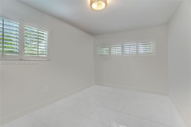 7501 W Adventure Ave, North Bay Village, FL 33141