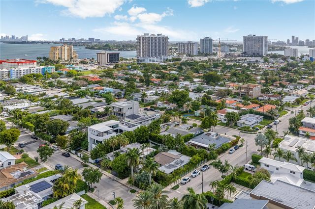 7501 W Adventure Ave, North Bay Village, FL 33141