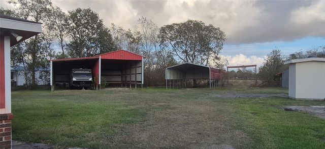 16923 Herridge Road CR827, Pearland, TX 77584