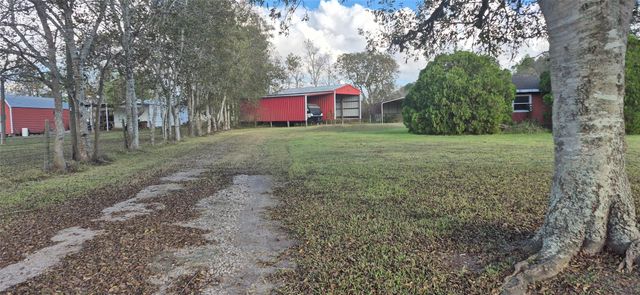 16923 Herridge Road CR827, Pearland, TX 77584