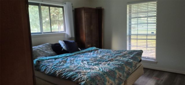 16923 Herridge Road CR827, Pearland, TX 77584