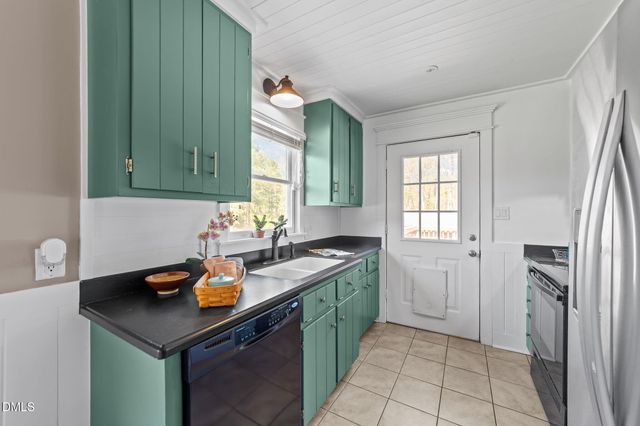 104 Riverbend Drive, Clayton, NC 27527