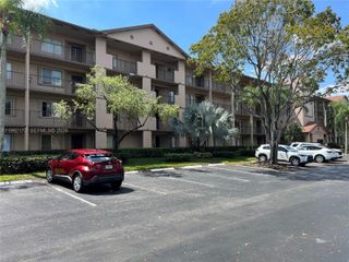 12550 SW 15 St 106E, Pembroke Pines, FL 33027