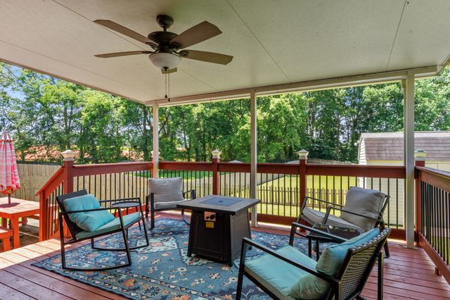 1386 Bruceton Dr, Clarksville, TN 37042