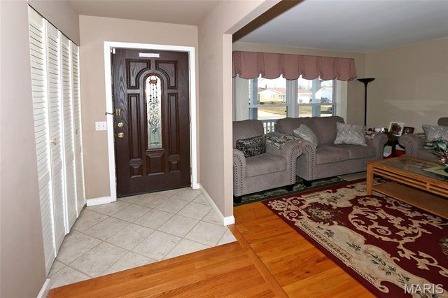 3365 Brunswick Drive, Florissant, MO 63033