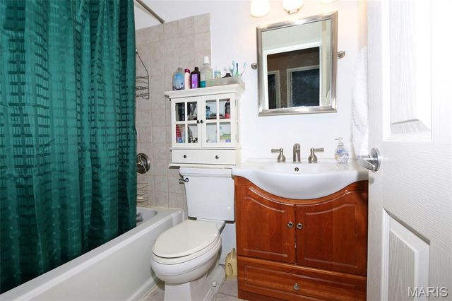 3365 Brunswick Drive, Florissant, MO 63033