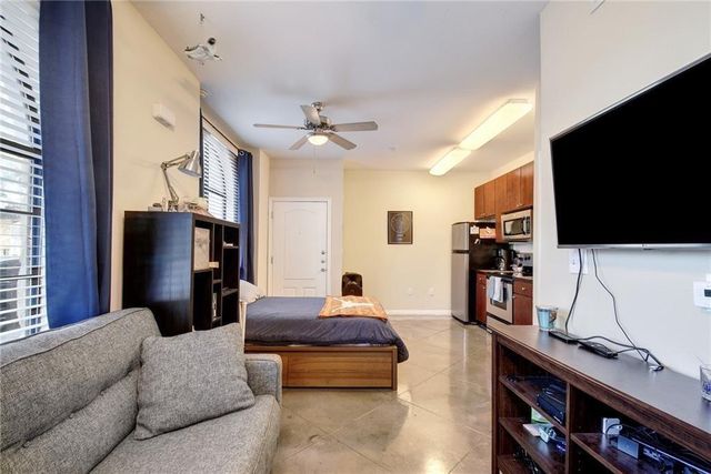 2505 San Gabriel ST 104, Austin, TX 78705
