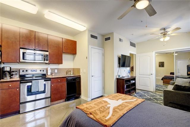 2505 San Gabriel ST 104, Austin, TX 78705