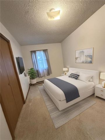 1607 N Clayton Street, Maryville, MO 64468