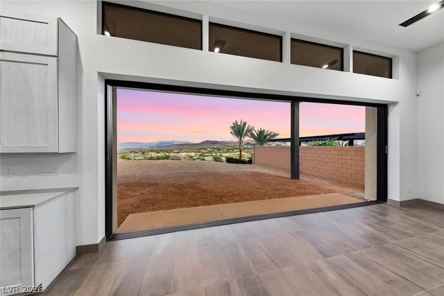 30 Sand Star Lane, Henderson, NV 89011