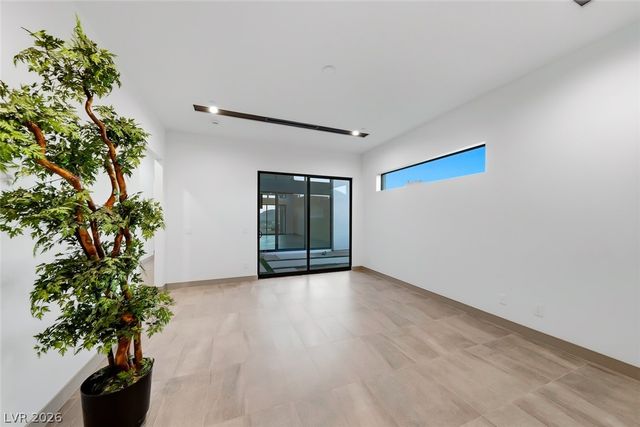 30 Sand Star Lane, Henderson, NV 89011