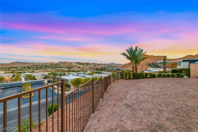 30 Sand Star Lane, Henderson, NV 89011