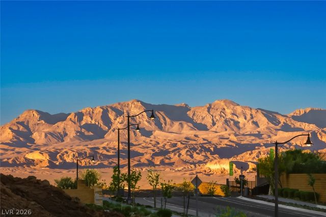 30 Sand Star Lane, Henderson, NV 89011
