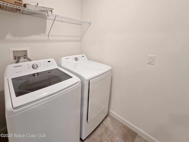 287 Guinevere Drive SW, Palm Bay, FL 32908