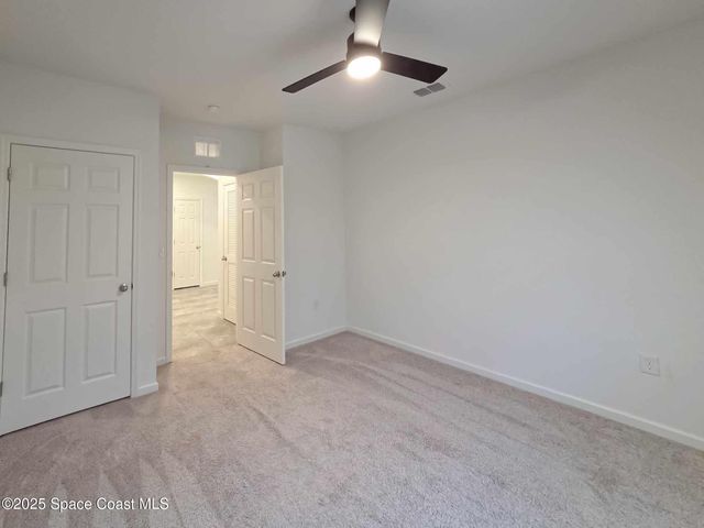 287 Guinevere Drive SW, Palm Bay, FL 32908