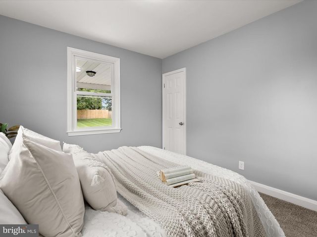 4223 SOTH AVE, Nottingham, MD 21236