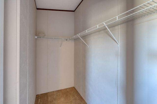 8 Capital Road, Edgewood, NM 87015