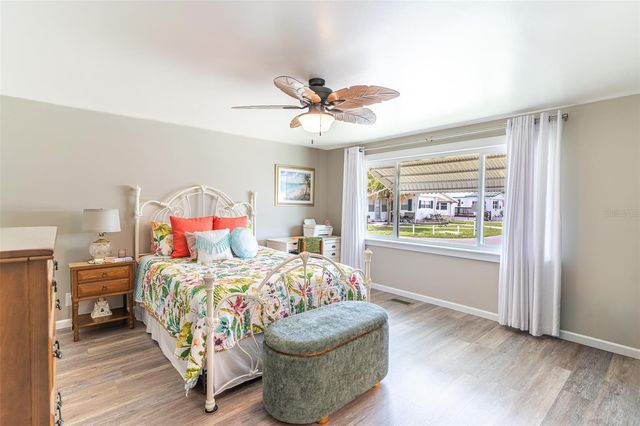 1818 BLUE LAKE DRIVE, Lakeland, FL 33801