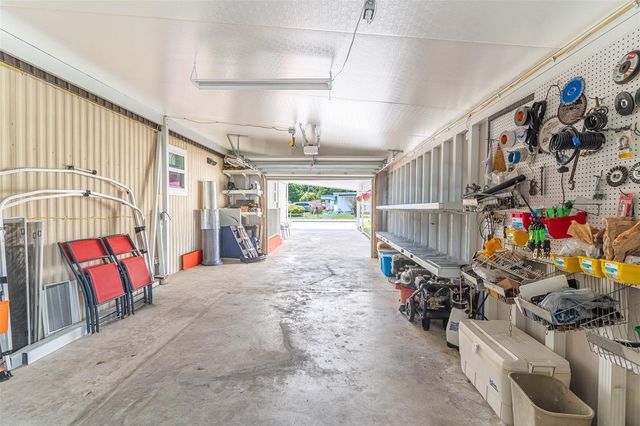 1818 BLUE LAKE DRIVE, Lakeland, FL 33801