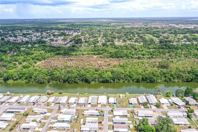 1818 BLUE LAKE DRIVE, Lakeland, FL 33801